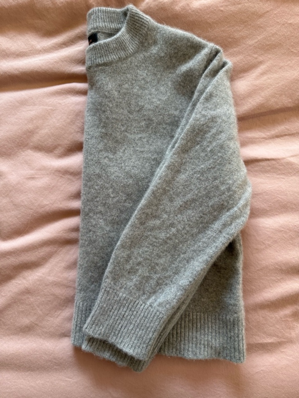 Quince Mongolian Cashmere Oversized Crewneck Sweater, size Large - Picture 6 of 11